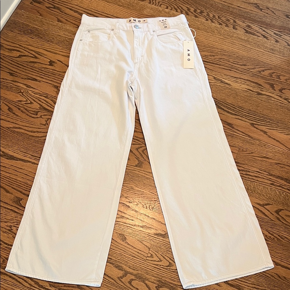 AMO Regina Mid Rise Easy Fit Wide Flare Size 29